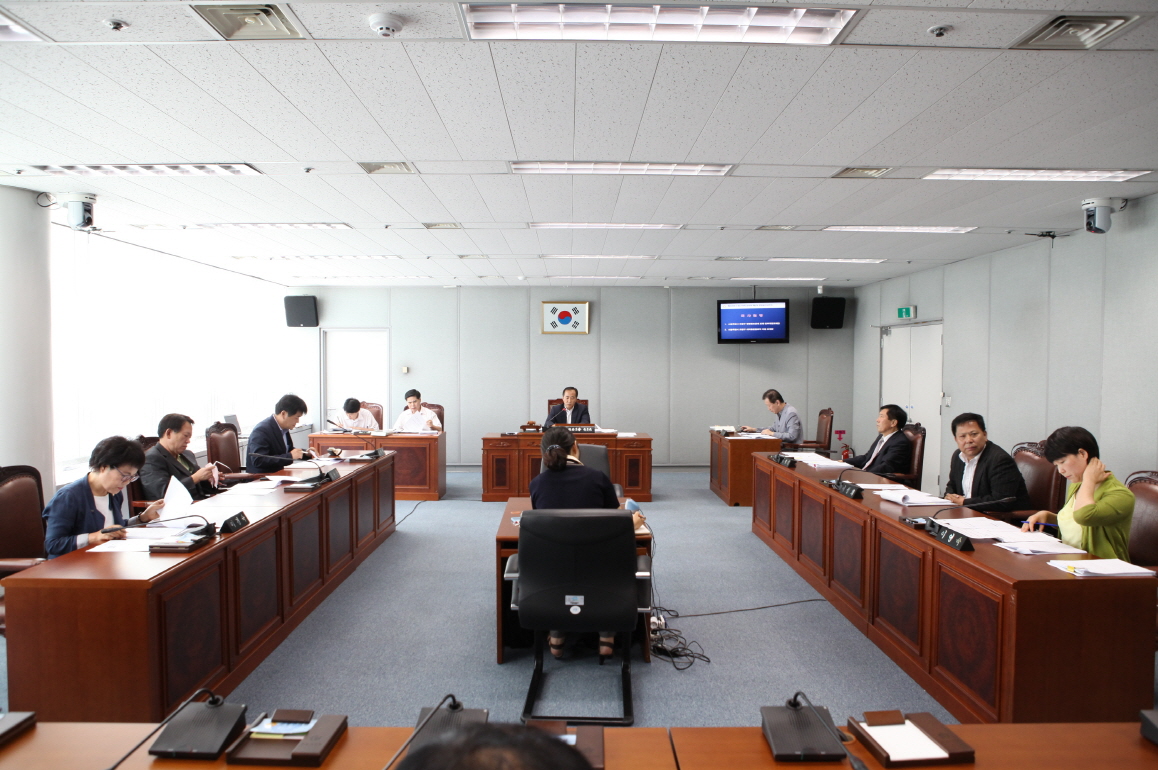 제228회 도봉구의회 임시회중 행정복지위원회 - 8