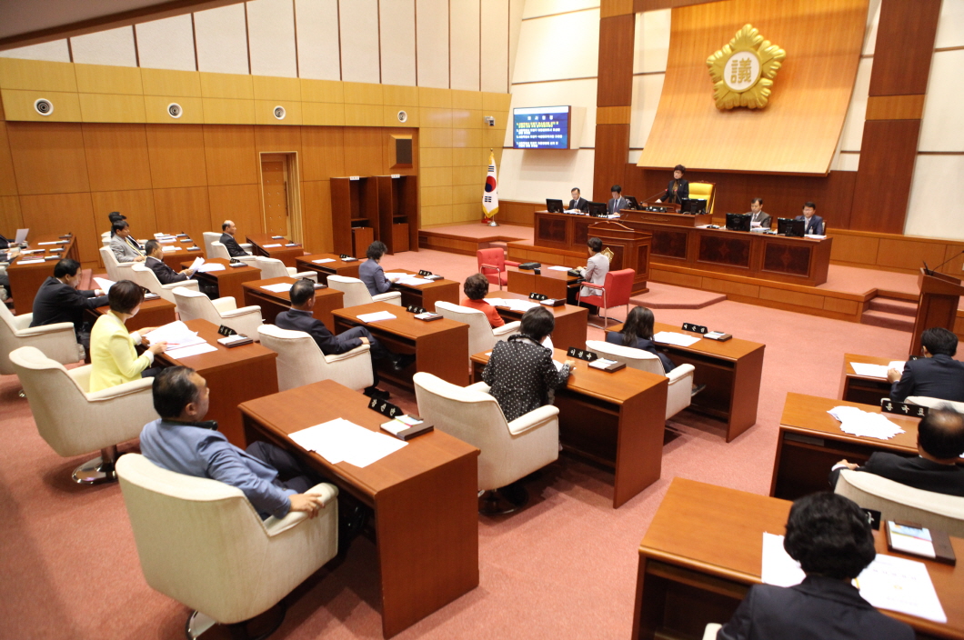 제250회 도봉구의회 임시회중 본회의 - 8