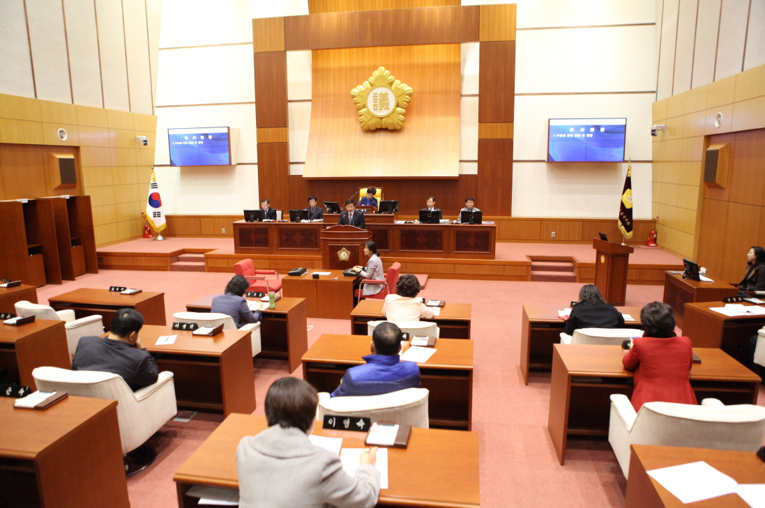 제251회 도봉구의회 정례회중 본회의 - 9