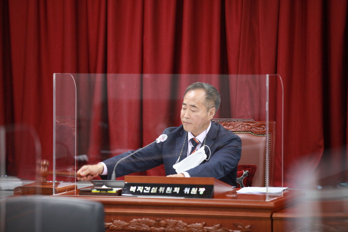 도봉구의회, 제301회 임시회 복지건설위원회 개회 - 9