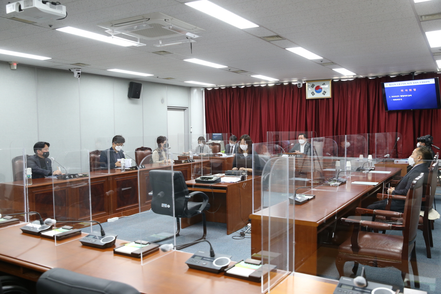 제302회 2차 정례회 운영위원회 행정사무감사 실시 - 8