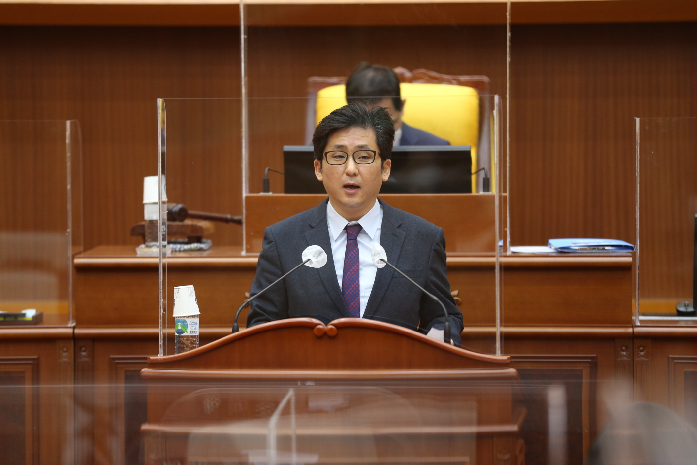 제302회 제2차 정례회 2,3차 본회의 - 8