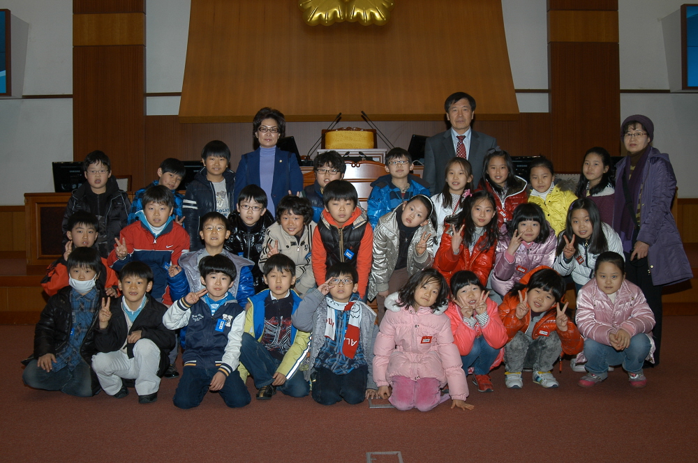 초당초등학교 학생 의회 방문 - 1