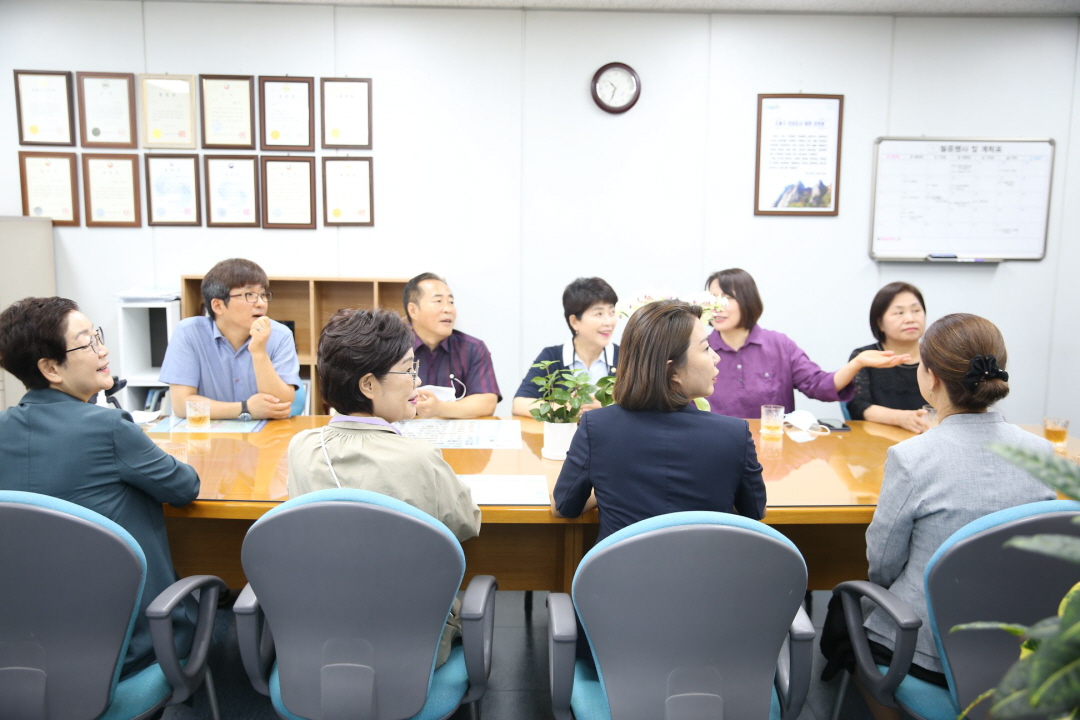 도봉구의회, 복지건설위원회 보건소 격려방문 - 7