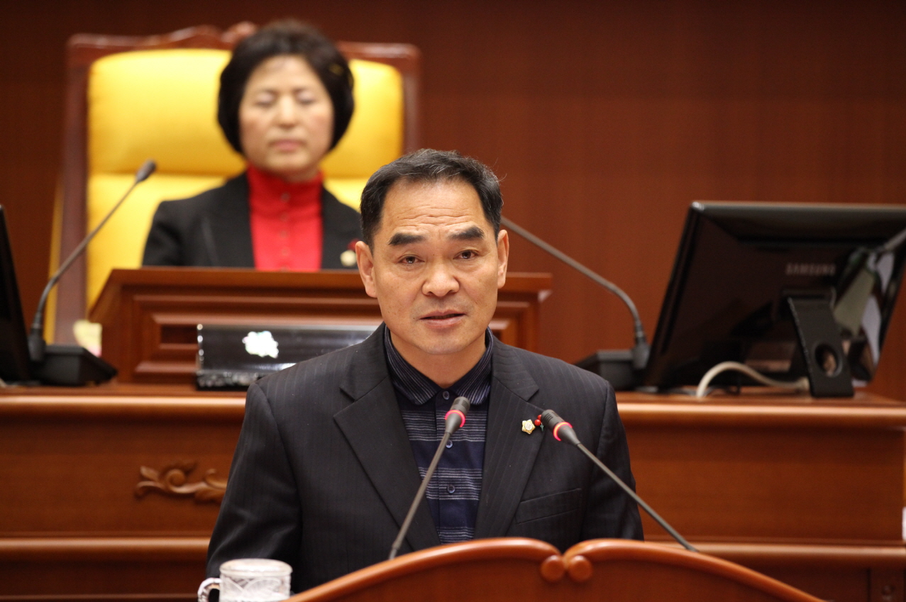 제242회 도봉구의회 정례회중 본회의 - 4