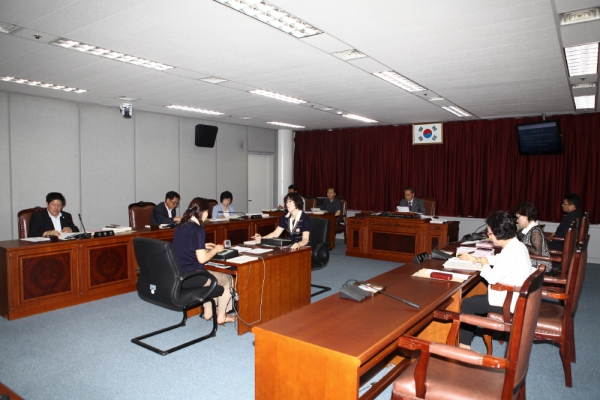 제219회 도봉구의회 임시회중 재무건설위원회