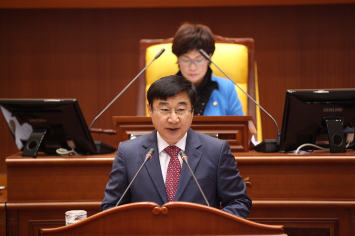 이동진 도봉구청장, ‘2016년도 예산안 제출에 따른 시정연설’ 실시(전국매일신문