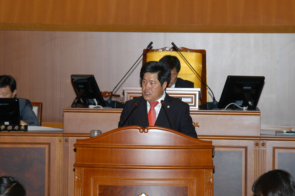 제201회 도봉구의회 구정질문요지(1차)(서울포스트 10.9.14자, 강북신문 10.9.13자)) - 2