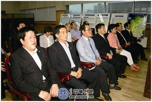 강북·도봉 구의원들 도봉소방서 방문(강북신문 2011.8.22자,시사프리,서울포스트,북부신문) - 1