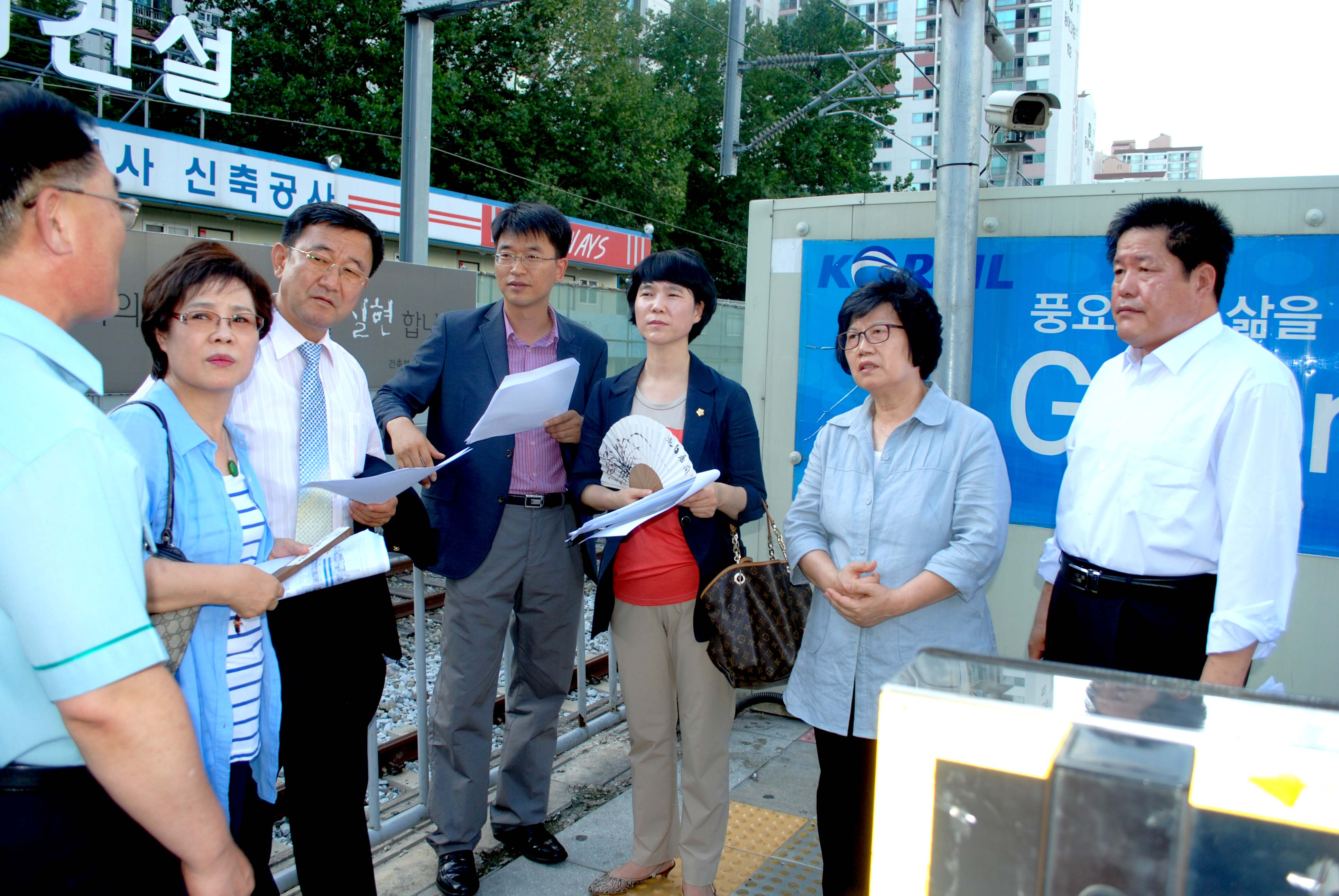 도봉구의회, 창동역 승강기시설 현장 방문(동북일보 2012. 8. 6자)  - 1