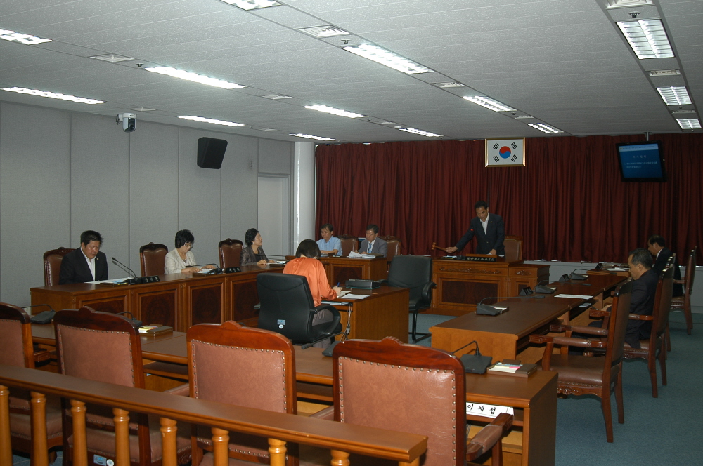 제210회 도봉구의회 임시회 폐회중 운영위원회 - 1