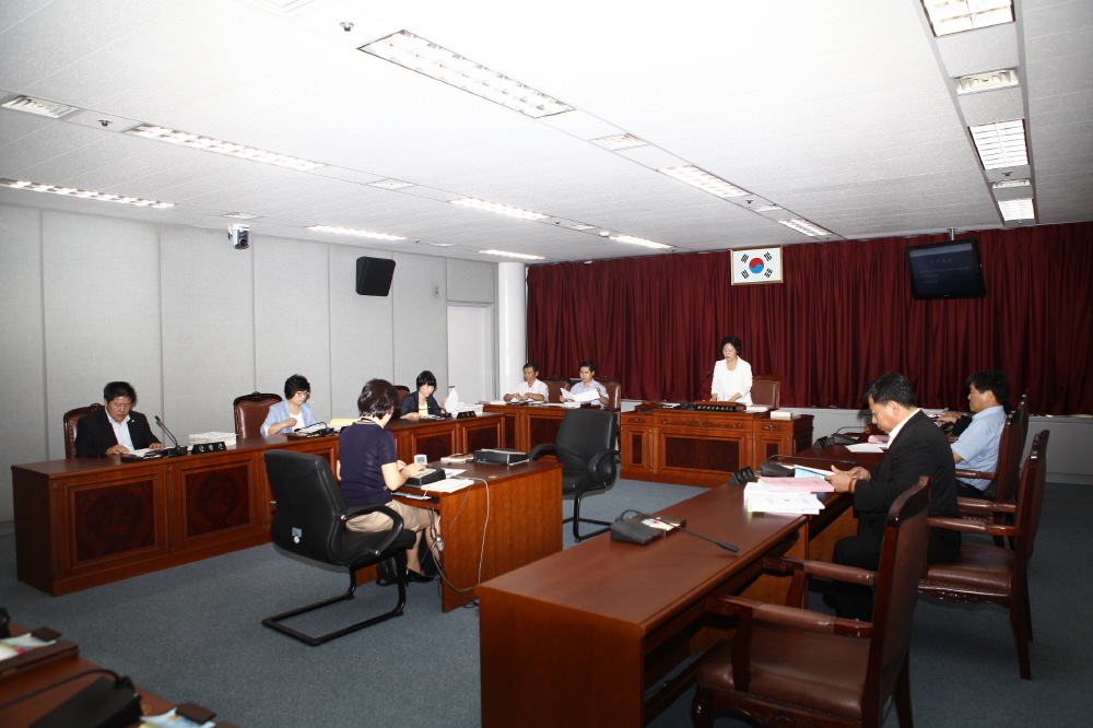 제219회 도봉구의회 임시회중 운영위원회 - 1