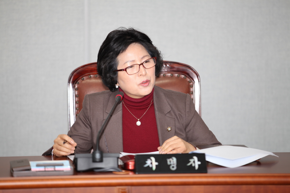 제214회 도봉구의회 임시회중 운영위원회 - 5