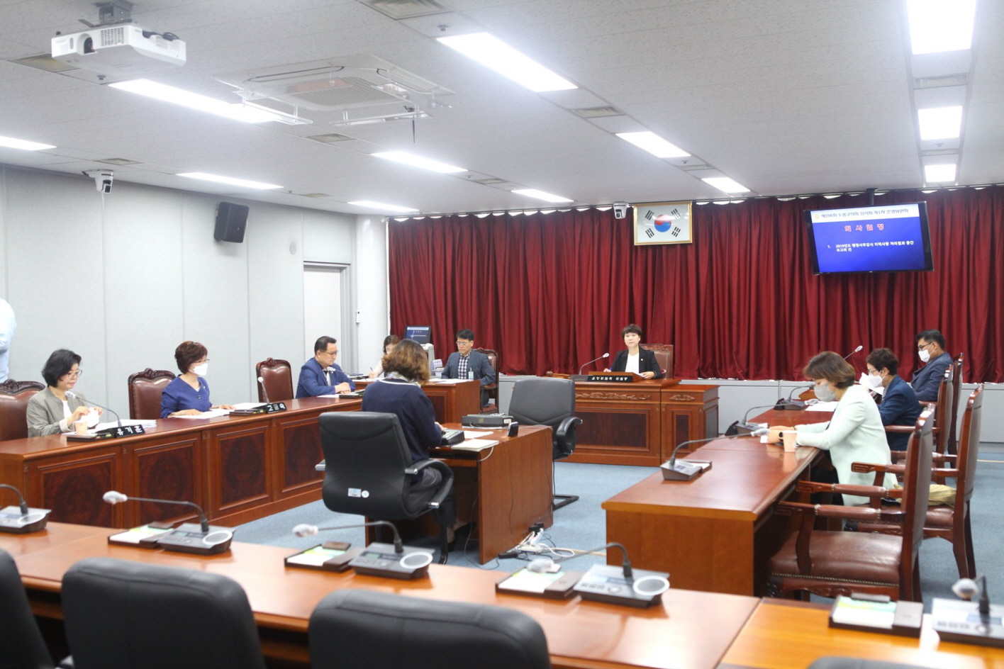 제296회 도봉구의회 임시회중 운영위원회 - 7