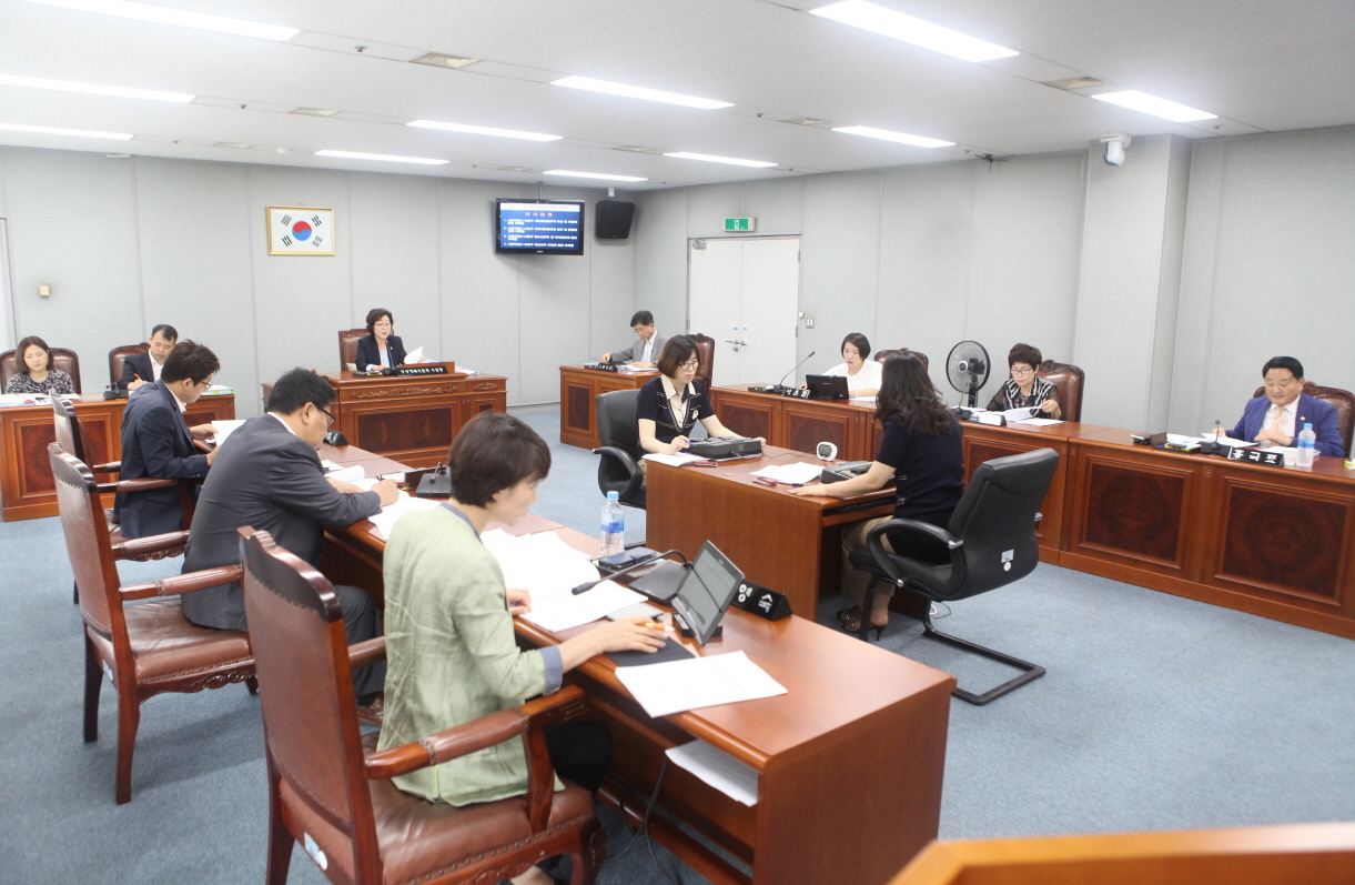 제258회 도봉구의회 임시회중 행정기획위원회 - 8