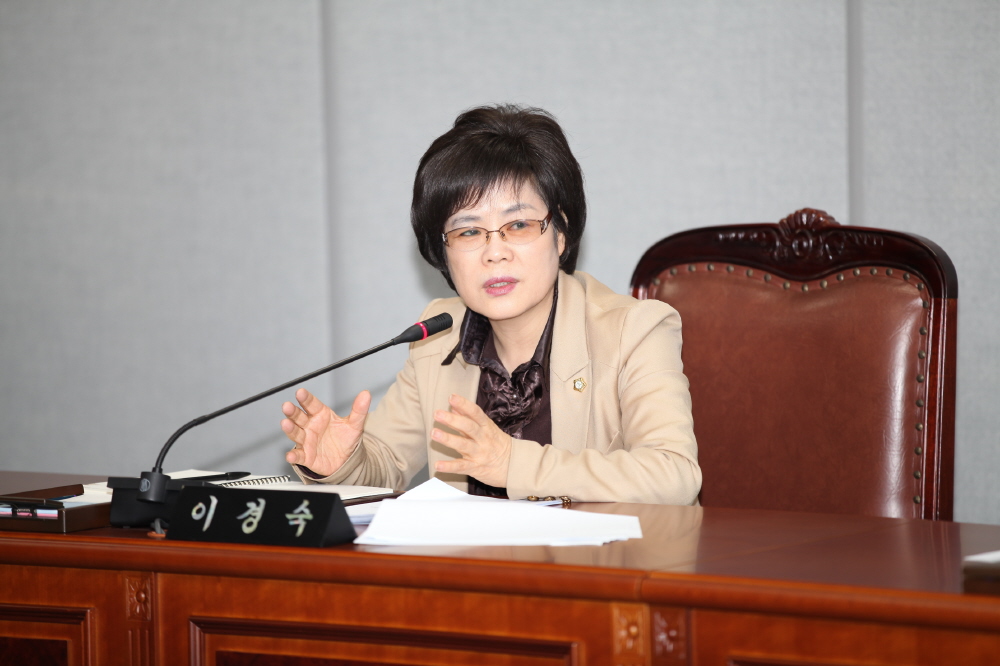 제214회 도봉구의회 임시회중 운영위원회 - 3