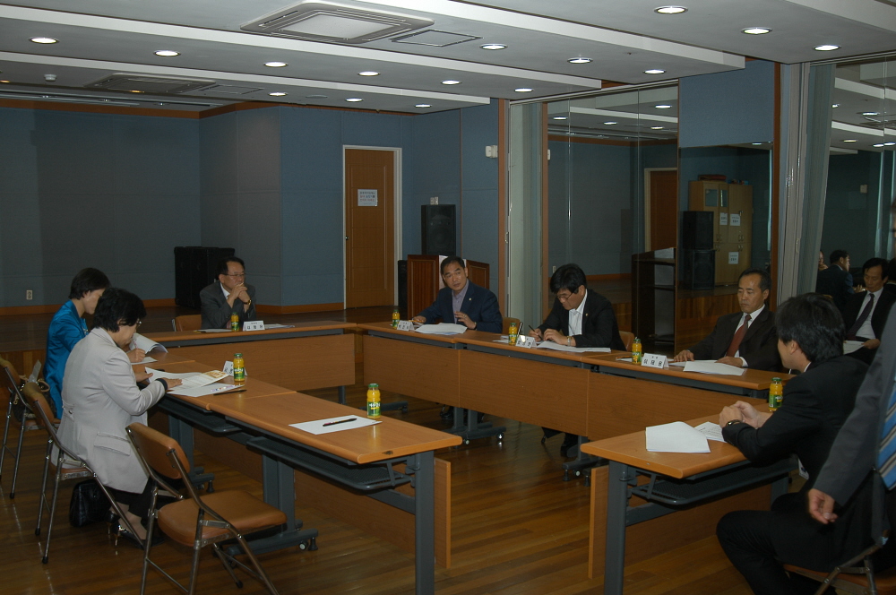 제211회 도봉구의회 임시회중 행정복지위원회 - 3