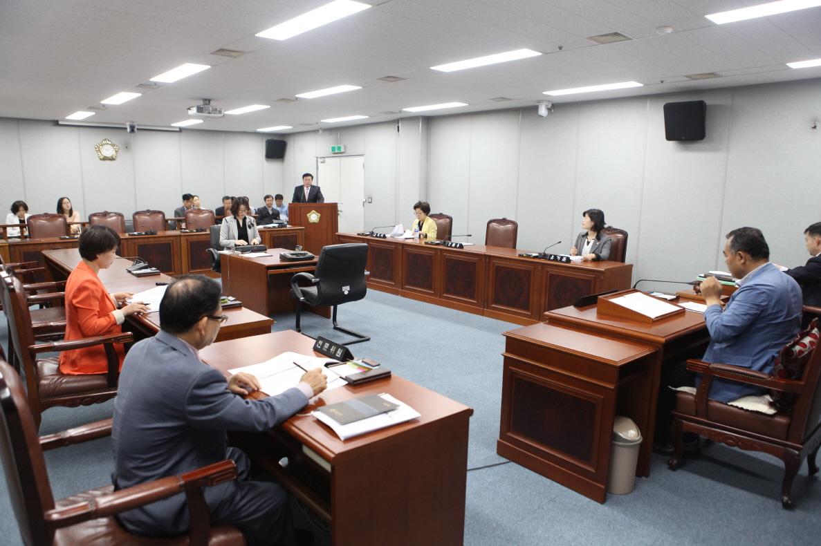 제255회 도봉구의회 임시회중 운영위원회 - 5