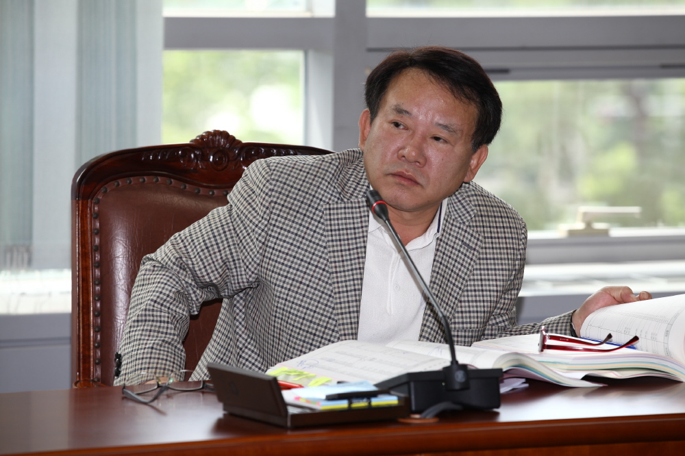 제219회 도봉구의회 임시회중 행정복지위원회 - 4