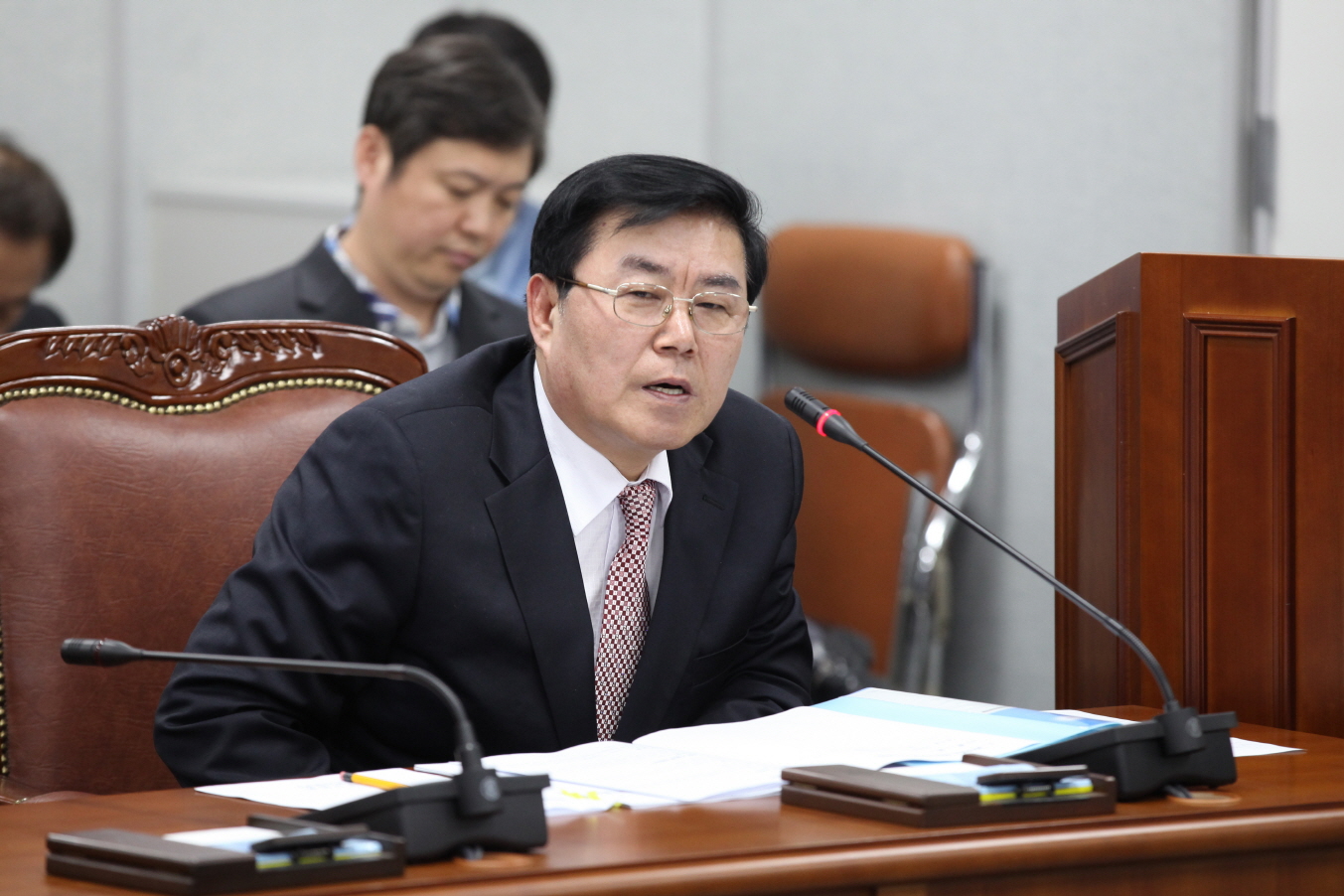 제255회 도봉구의회 임시회중 운영위원회 - 4