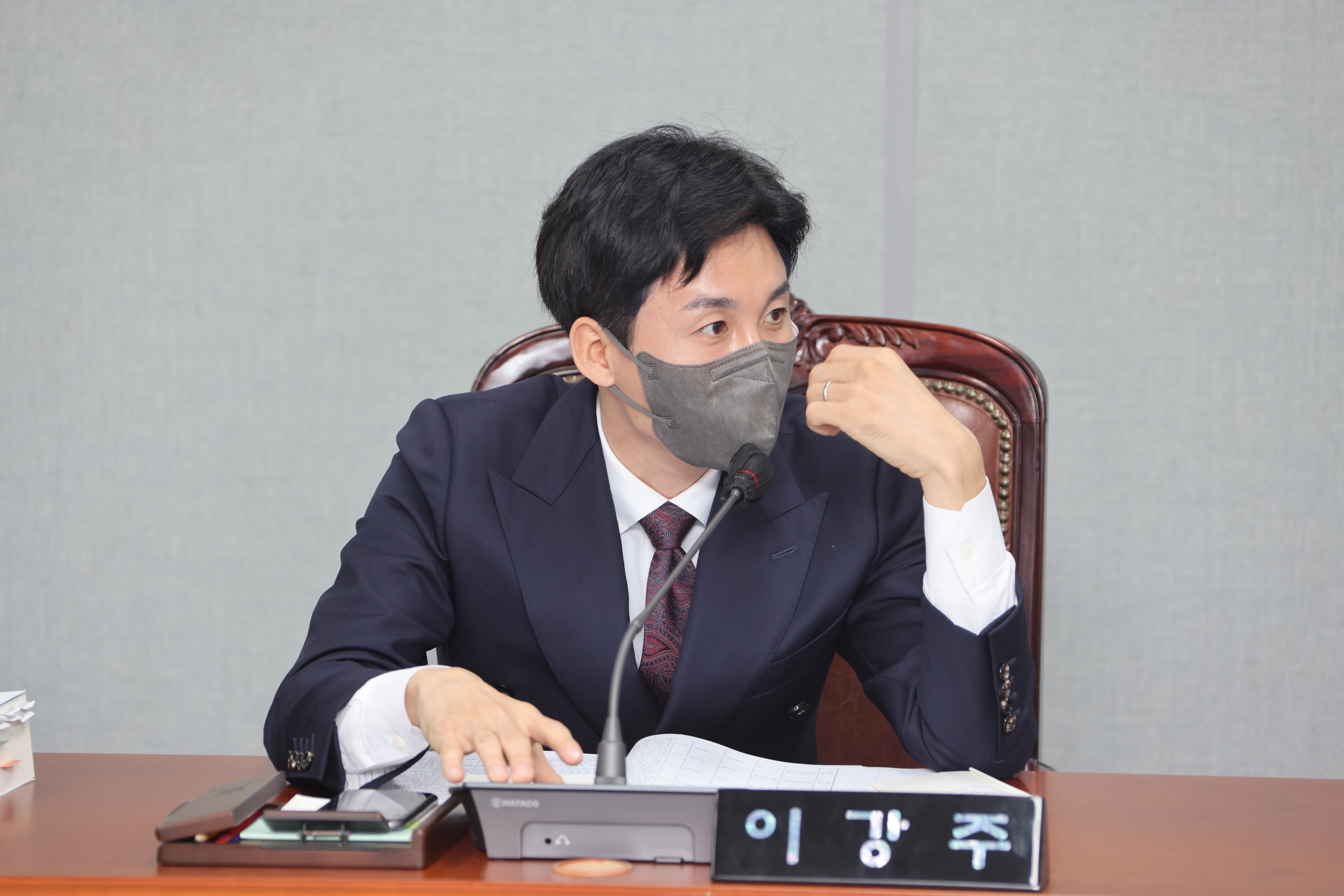 [제320회 제1차 정례회] 행정기획위원회 - 8