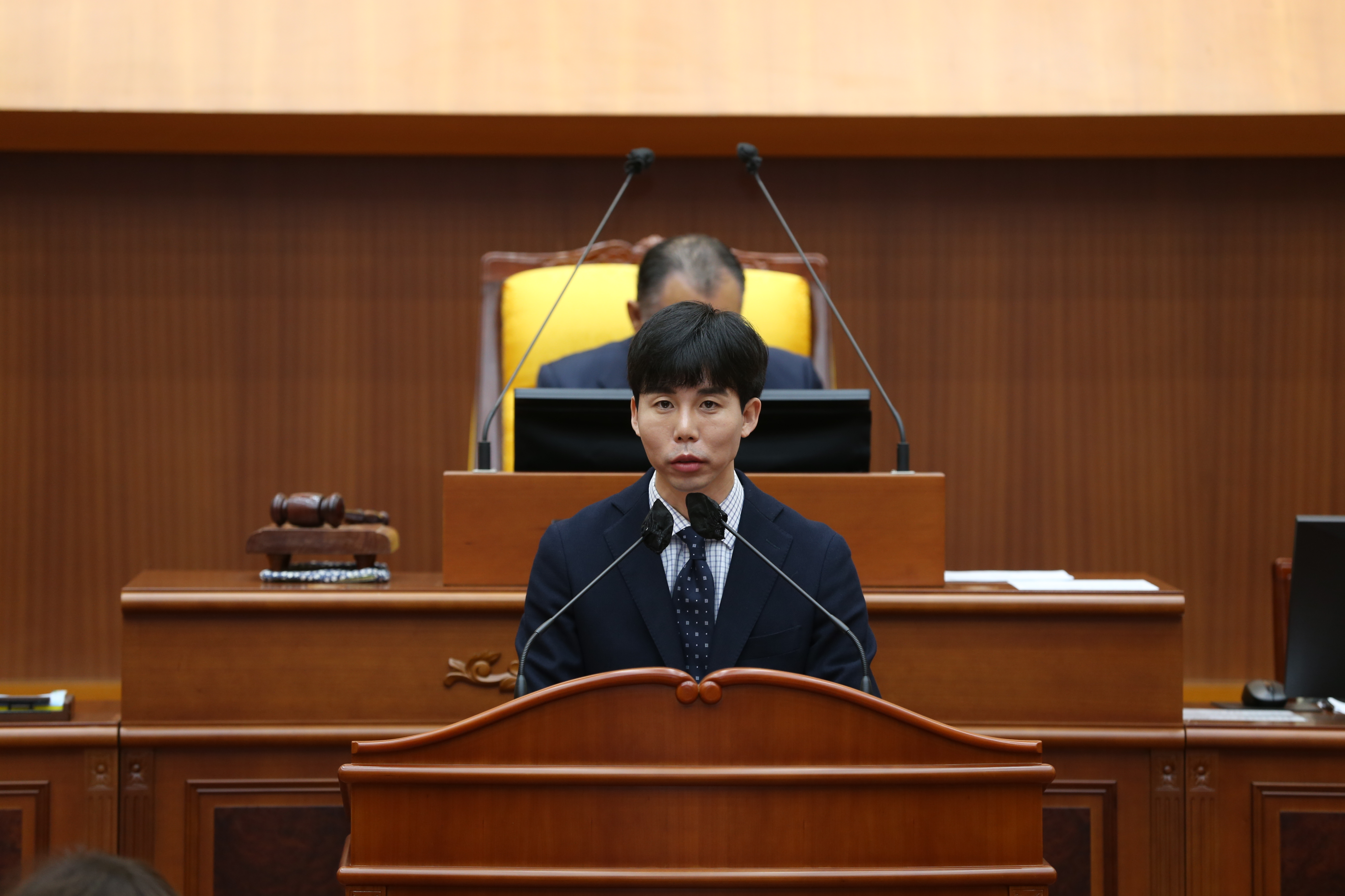 [제322회 제2차 정례회] 제2차 본회의 개회 - 5