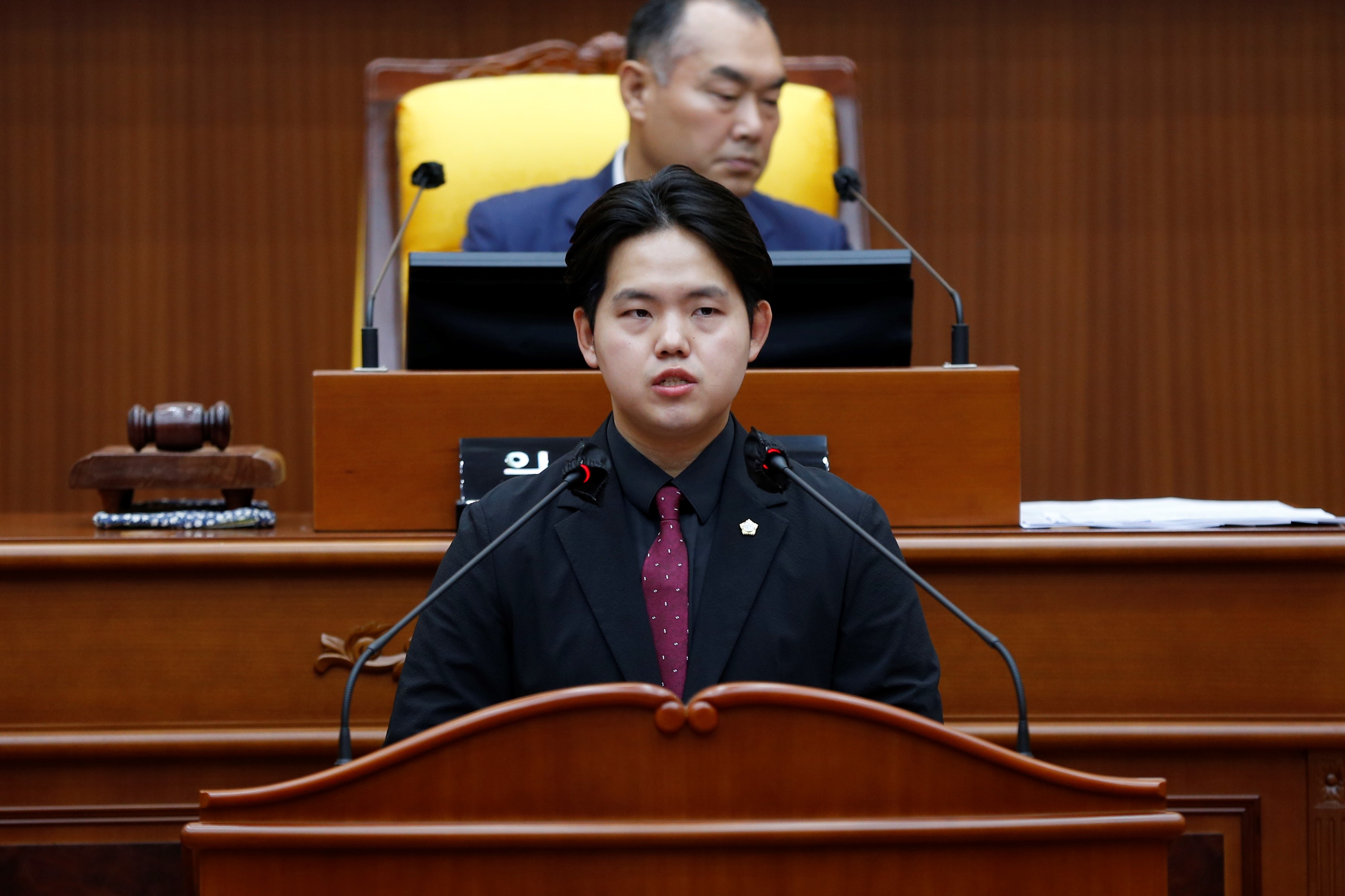 [제328회 임시회] 제2차 본회의 - 3