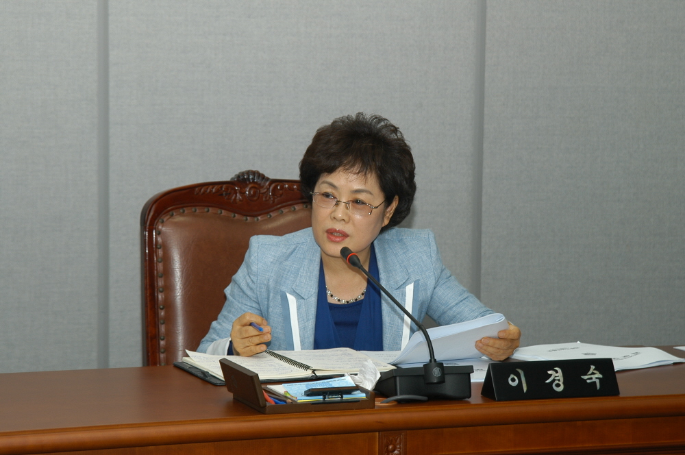 제208회 도봉구의회 임시회중 재무건설위원회 - 5