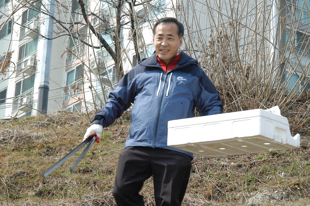 도봉구의회 봄맞이 중랑천변 대청소(이태용의원) - 4