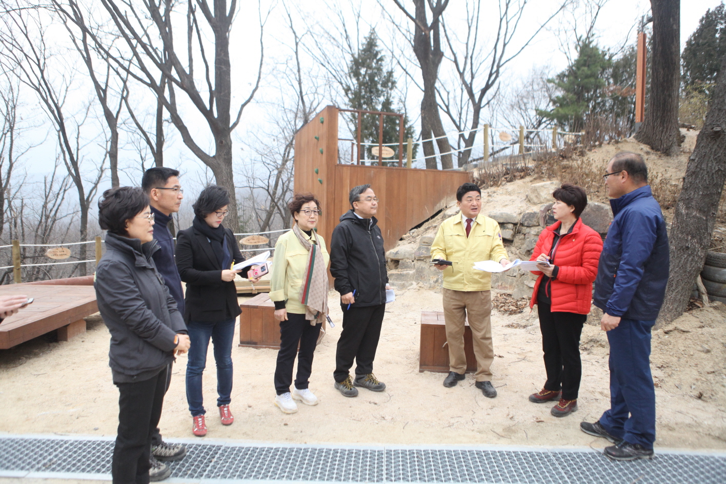 제285회 도봉구의회 임시회중 복지건설위원회 - 9
