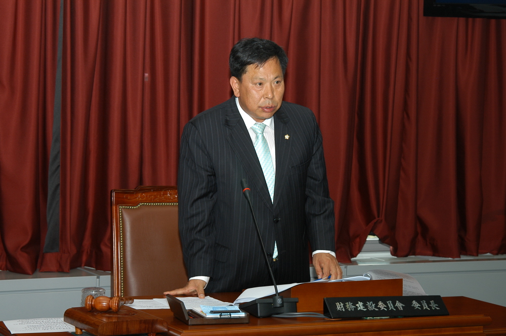제208회 도봉구의회 임시회중 재무건설위원회 - 2