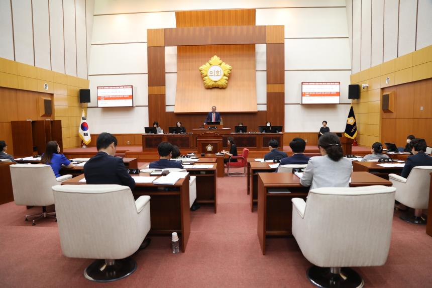 [제327회 정례회] 제4차 본회의