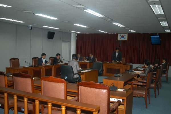 제212회 도봉구의회 임시회중 재무건설위원회