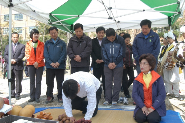 도봉구 도시농업 선언 및 나눔텃밭 개장식(안병건의원)